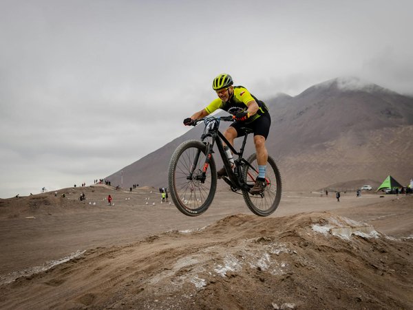 What are the benefits of yoga for UK basketball players?